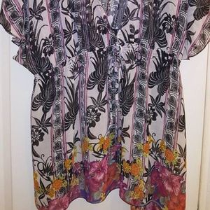 Lane Bryant Tops - Lane Bryant Top Floral Batwing Sleeves Lane Bryant Tops - Lane Bryant Top Floral Batwing Sleeves